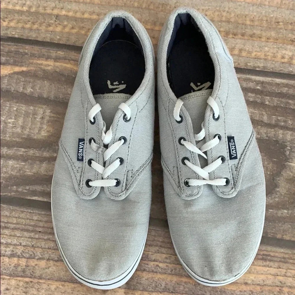 VANS striped shoes missy size 5 - Picture 2 of 7